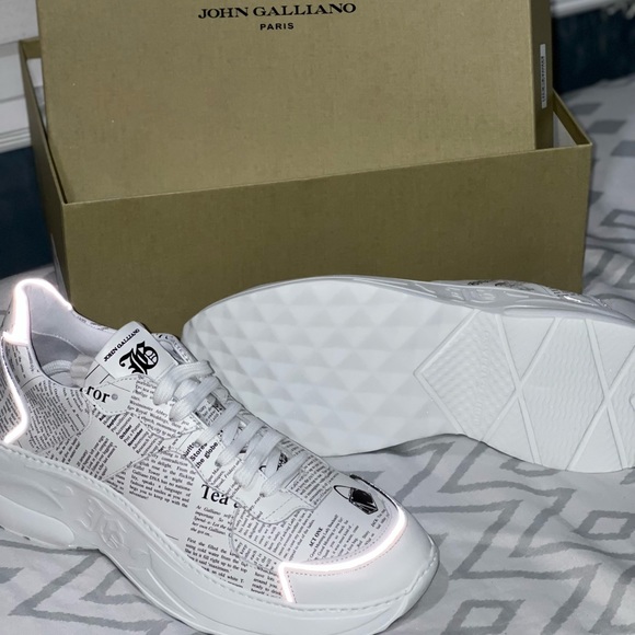 JOHN GALLIANO
Newspaper Print Leather Sneaker - Picture 1 of 4